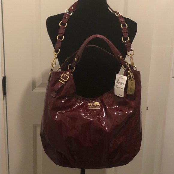 Coach burgundy patent leather purse - Picture 2 of 4